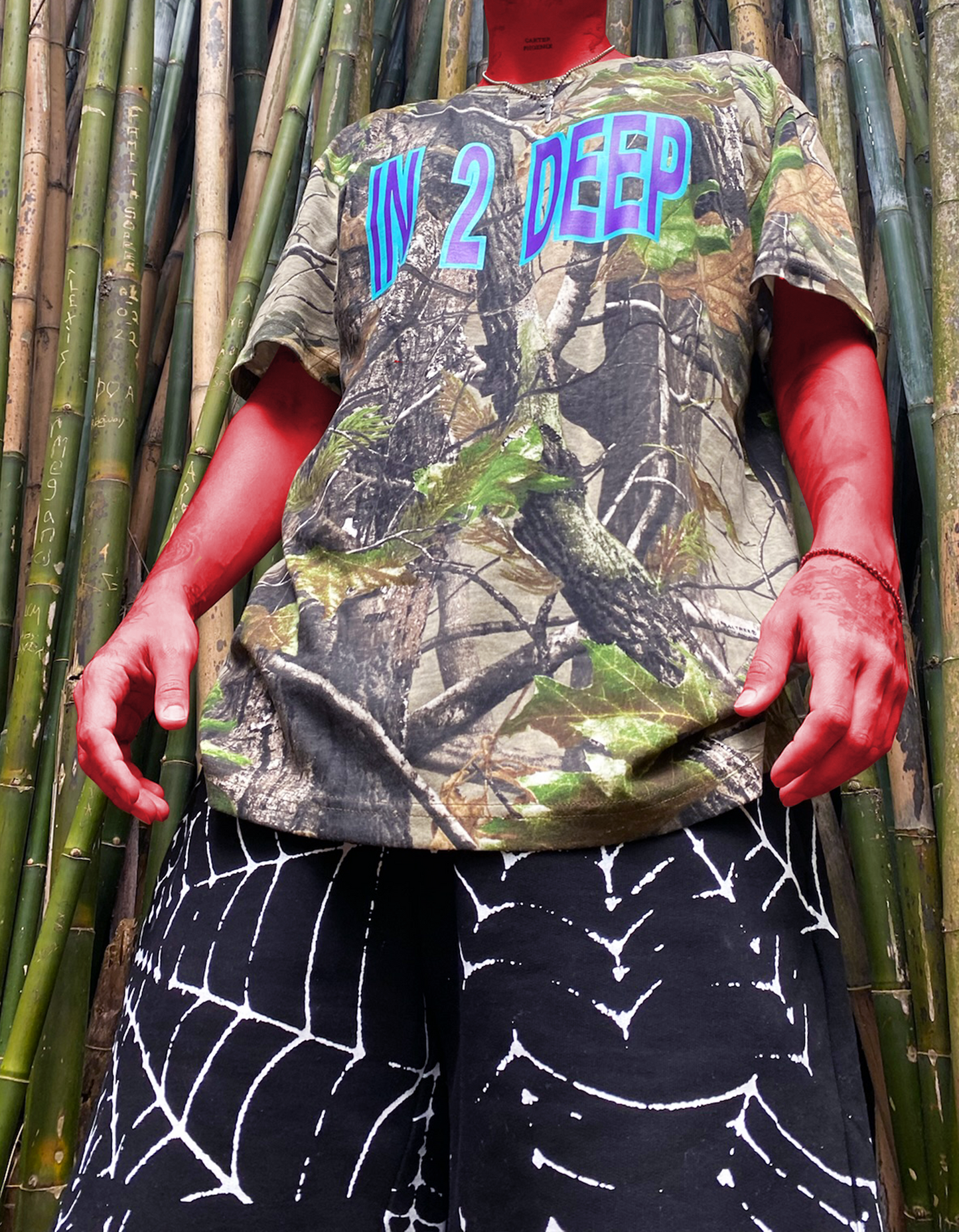 IN 2 DEEP Tee